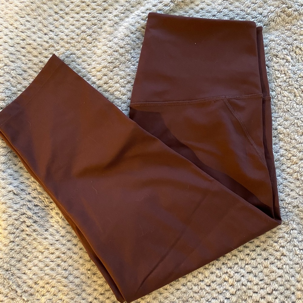 Girlfriend Collective Cocoa Compressive High Rise Legging - 19.5” - Picture 4 of 5